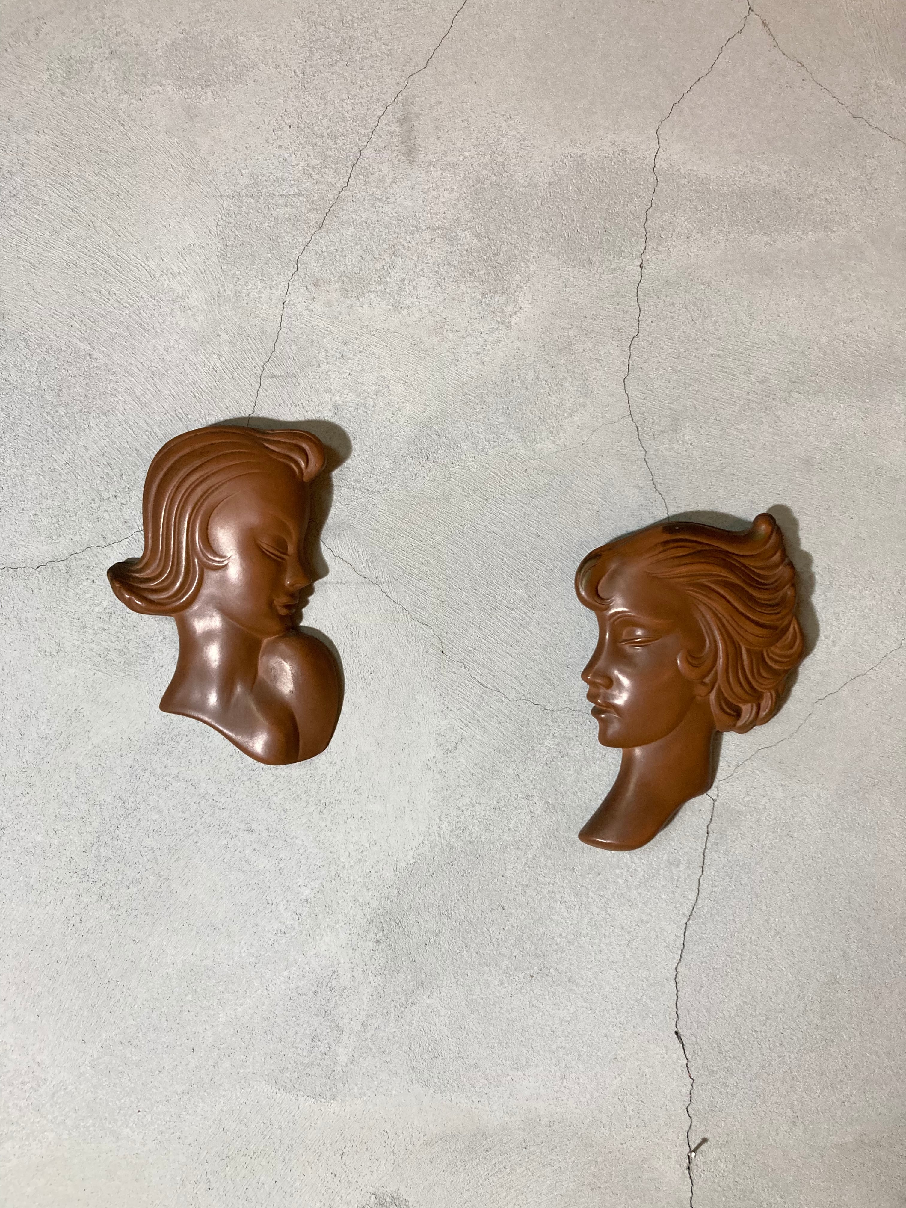 MIDCENTURY  WALL DECOR (beady  antiques)