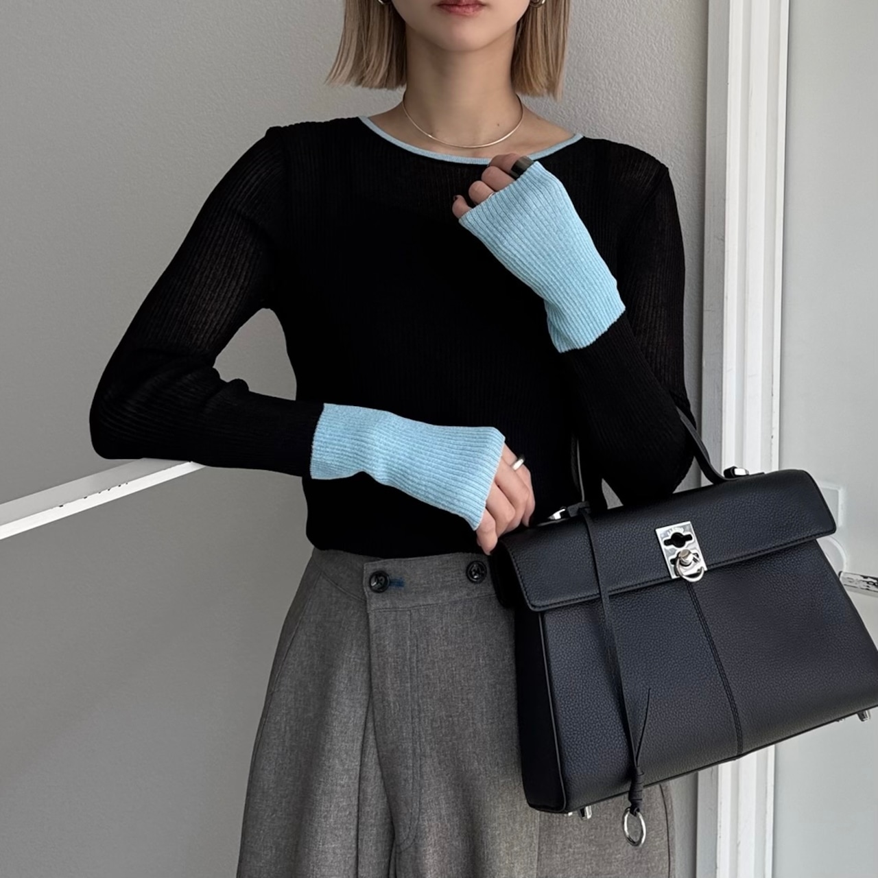 袖バイカラーシアーニットCS/ブラック