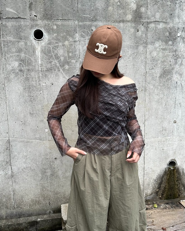 バイヤスチェックシアーPO／ダークブラウン