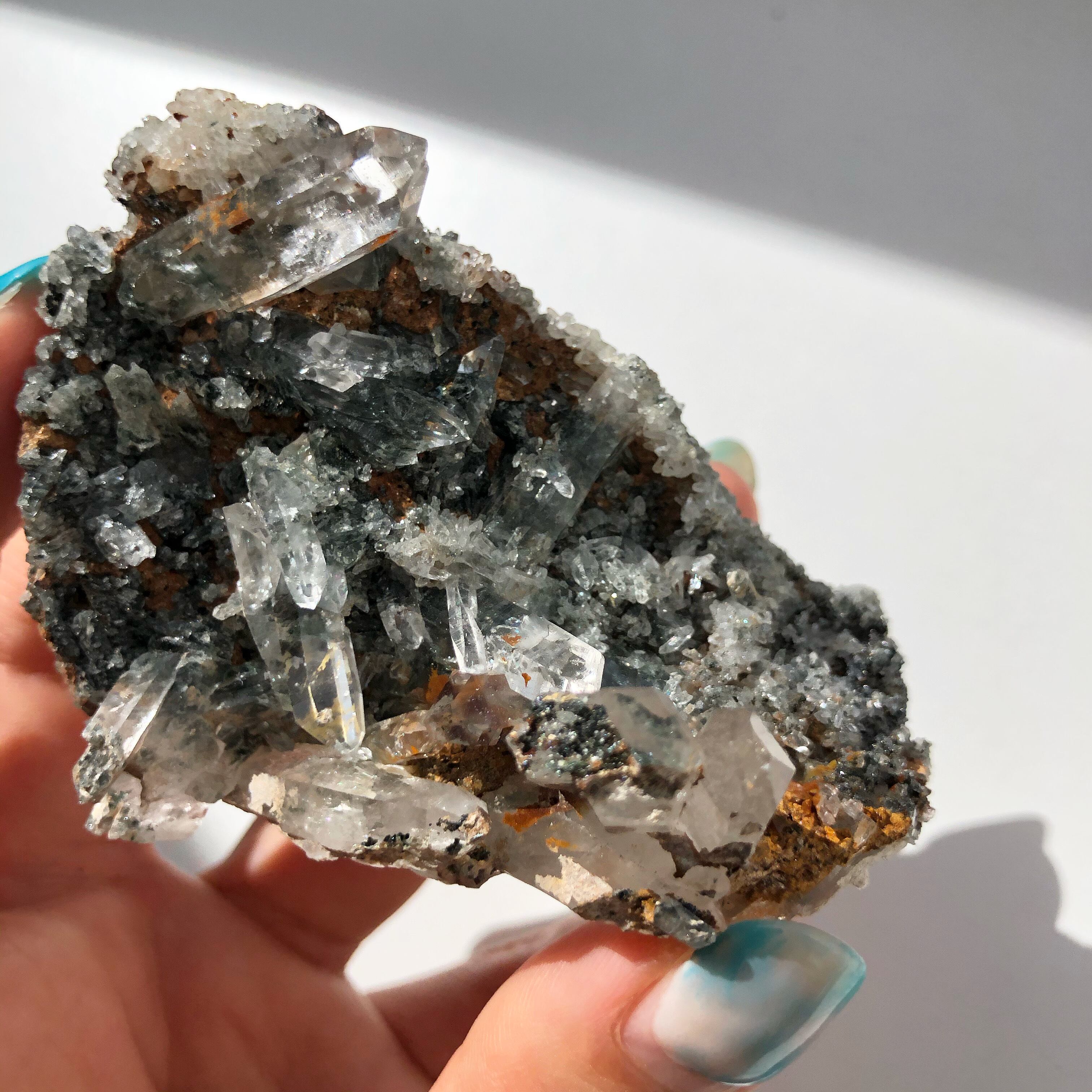 マニハール産 グレークローライトインクォーツクラスター fkip.unmul.ac.id