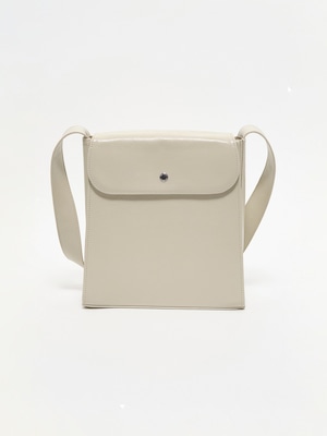 OUR LEGACY　EXTENDED BAG　Dusty White Leather　A2248EW