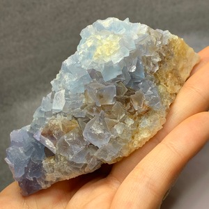 ビンガム産✩スカイブルーフローライト原石クラスター