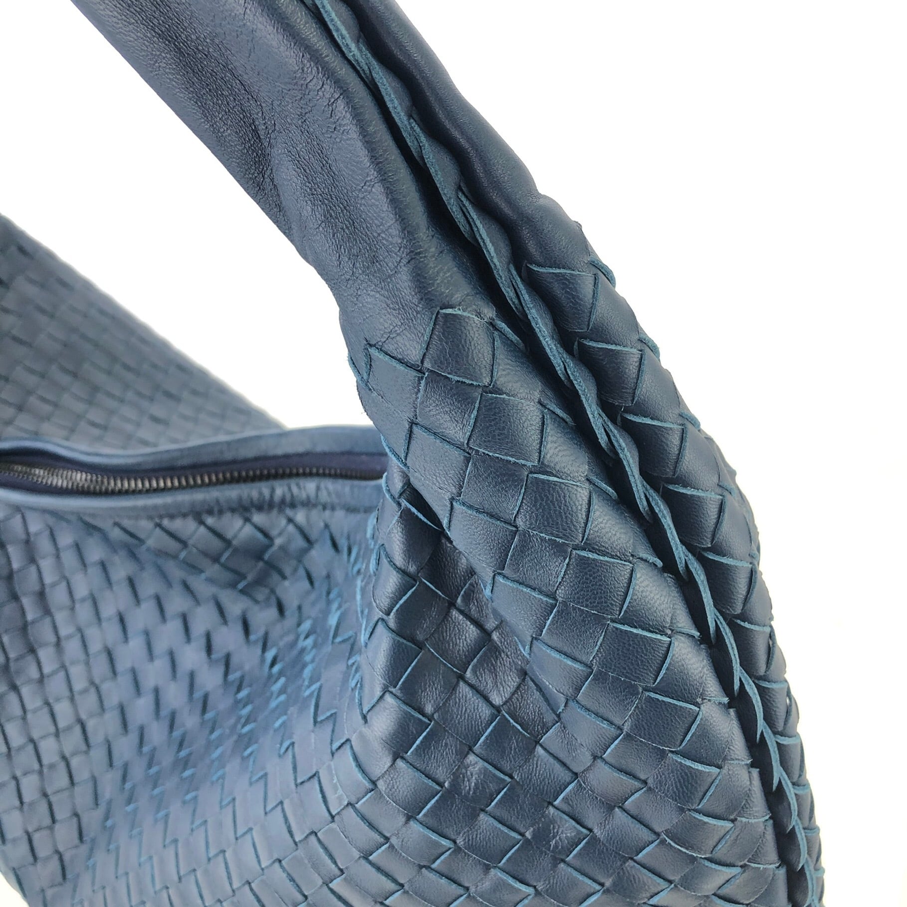 Bottega Veneta ボッテガヴェネタ レザー イントレチャート ジョディ