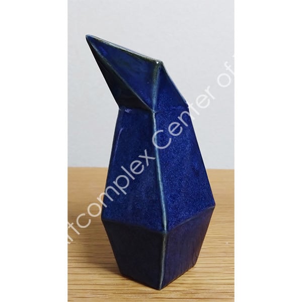 まゆみ「ペンギン(瑠璃)」