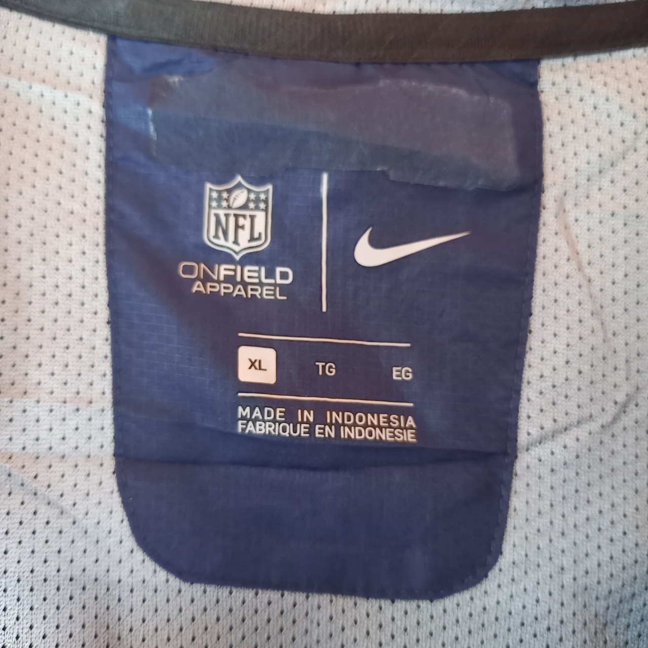 NFL　ナイキ　ナイロンプルオーバー　フーディー　パーカー　オーバーサイズ　XL