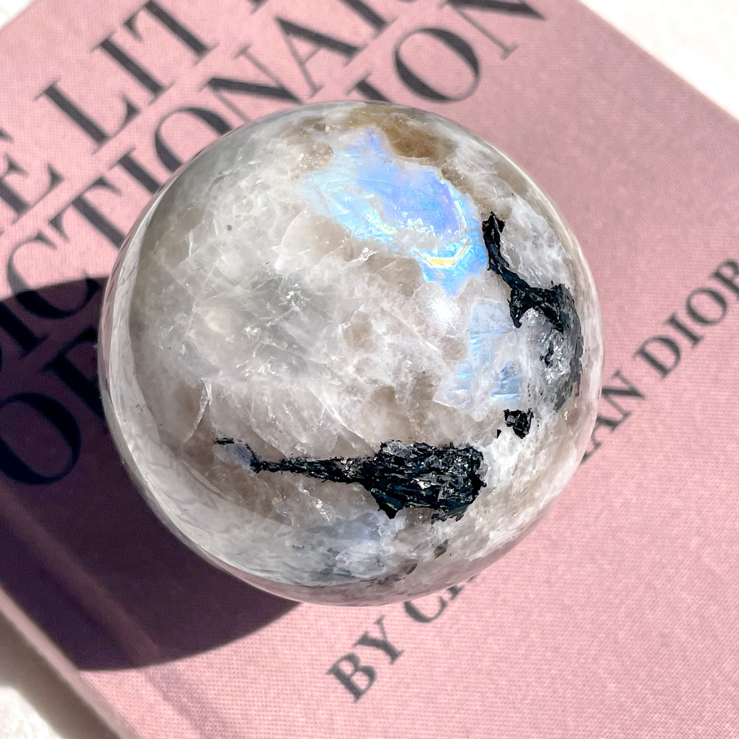 Full Moon (Rainbow Moonstone 9)