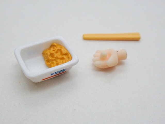 再入荷【1874】 松野千冬 小物パーツ カップ焼きそばと割りばし　ねんどろいど