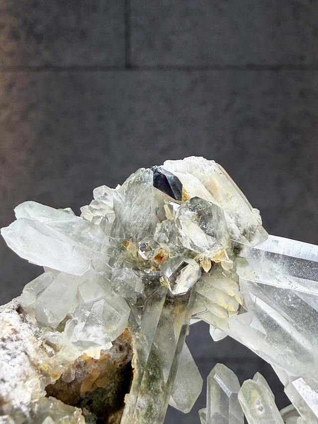 アナテースクリスタル×クローライトクォーツ【ML-0146】パキスタン バルチスタン