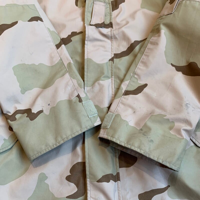 00's U.S.ARMY ECWCS GORE-TEXパーカー デザートカモ 米軍 VALLEY