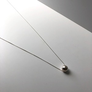 b long necklace