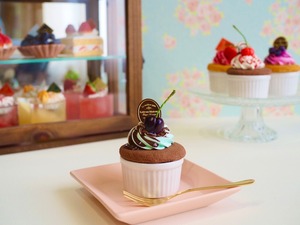 チョコミントカップケーキの小物入れ
