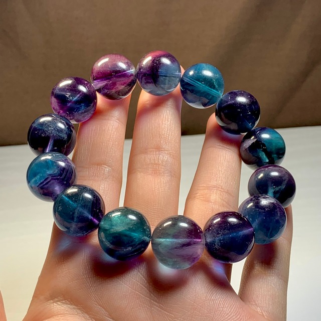 4.希少な大玉！グラデーション☆ブルーフローライト ブレスレット