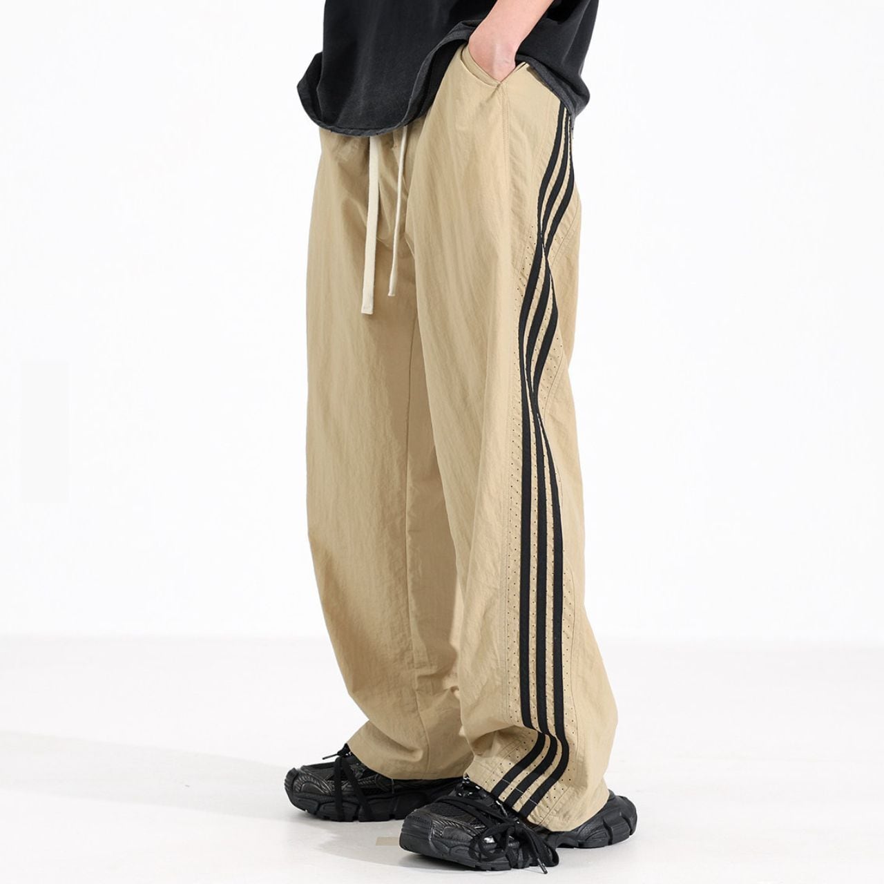ラインテックボリュームシルエットパンツ 2col   A00263