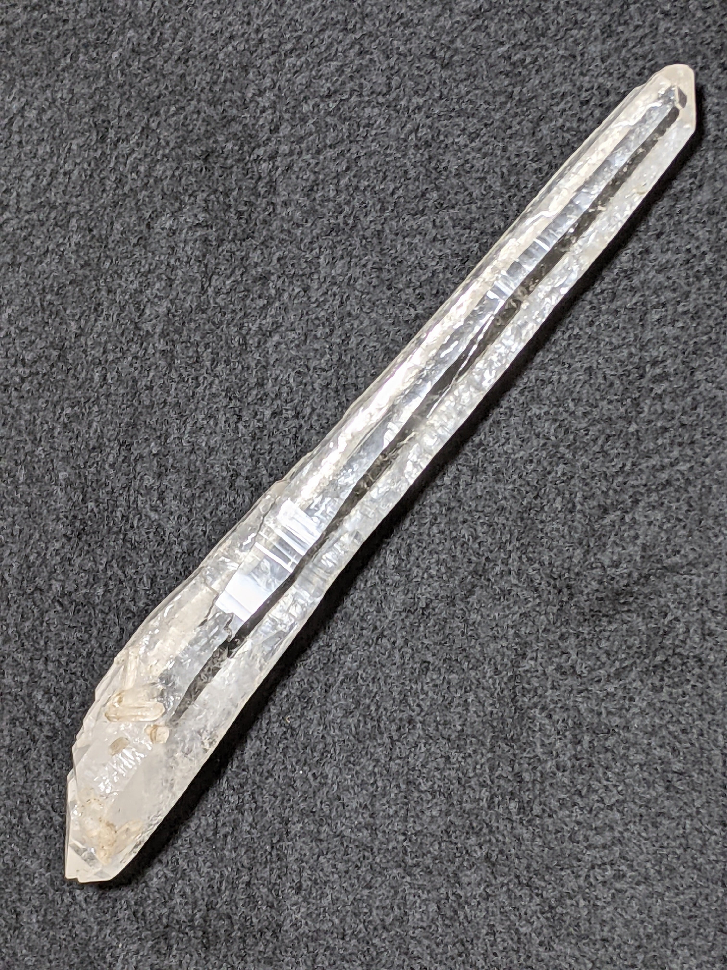 レーザーワンドクリスタル Wポイント 19.3cm 123g | Stone Kingdom