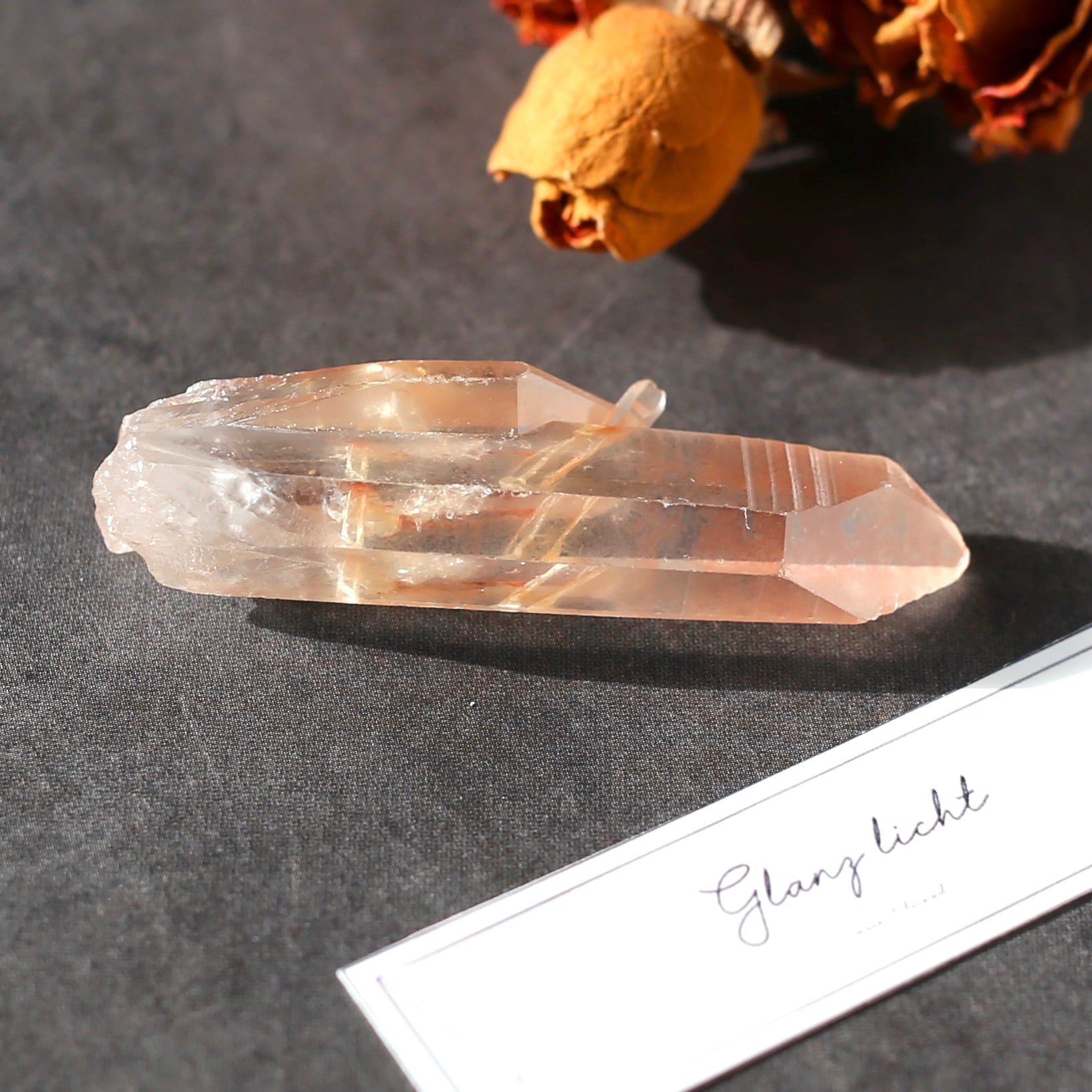 レムリアンシードピンク水晶結晶、純天然、原石、純天然水晶2.1キロ 貫入ピンクレムリアンシード クリスタル 水晶 鉱物 原石 希少