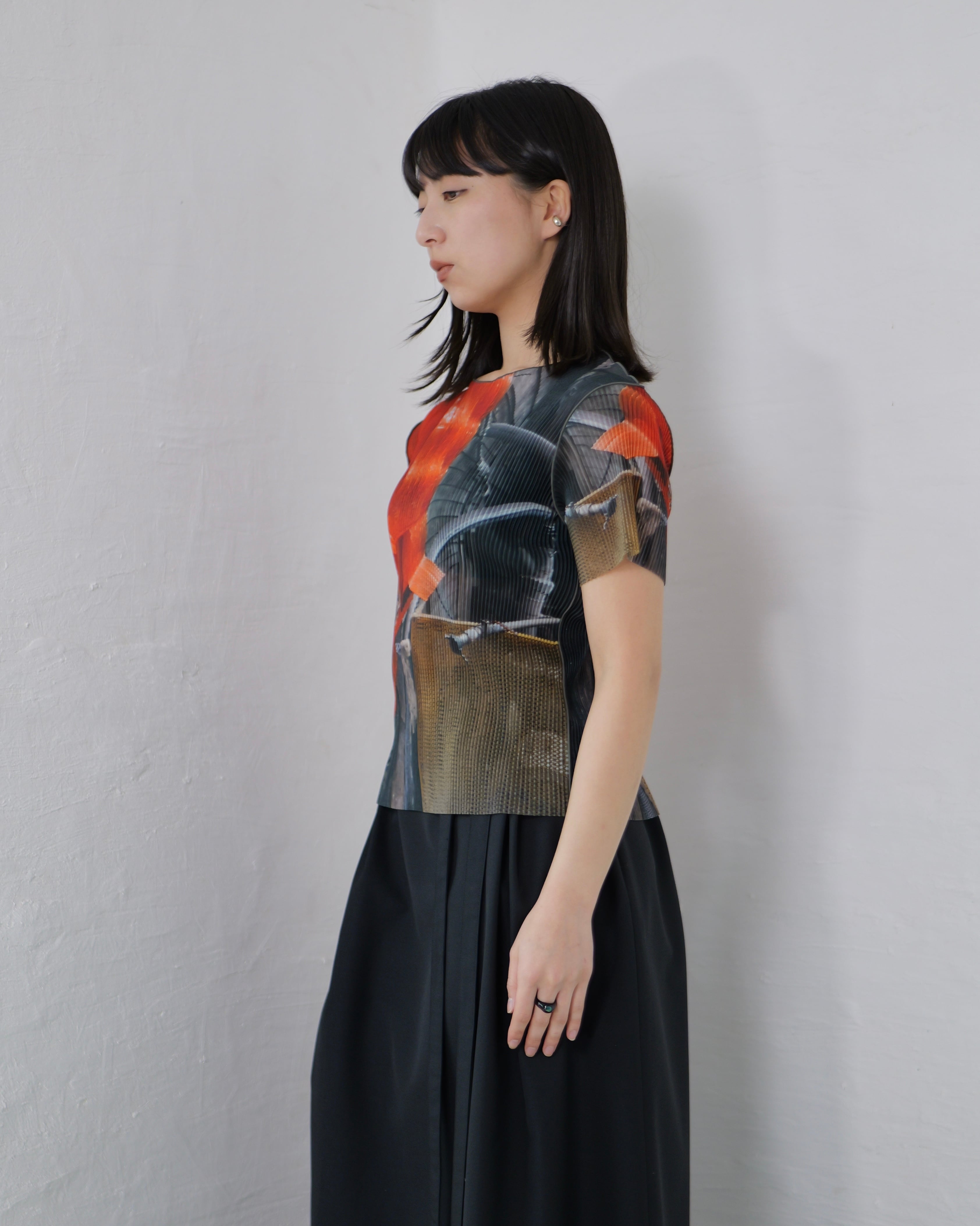 kotohayokozawa - Sheer Graphic Top ：Orange Wave｜工場風景