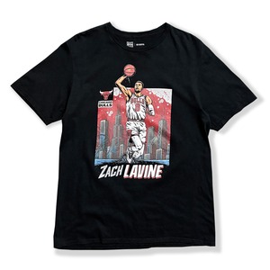 Zach LaVine 【Chicago Bulls】 Printed T-shirt. ITEM OF THE GAME