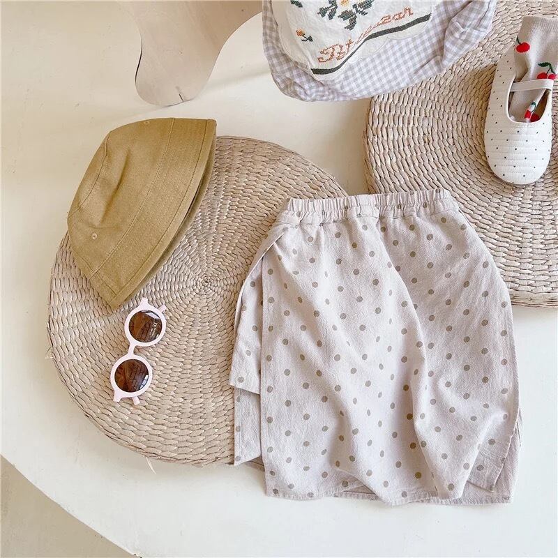 【即納】サイドスリットの水玉スカパン|海外子供服|韓国子供服