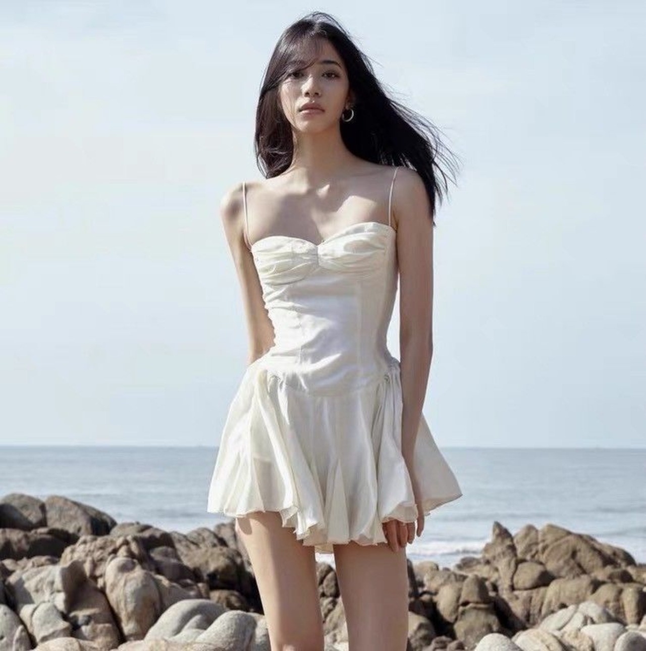 送料無料 HOUZHOU セクシーなスリップミニドレス女性ストリート 