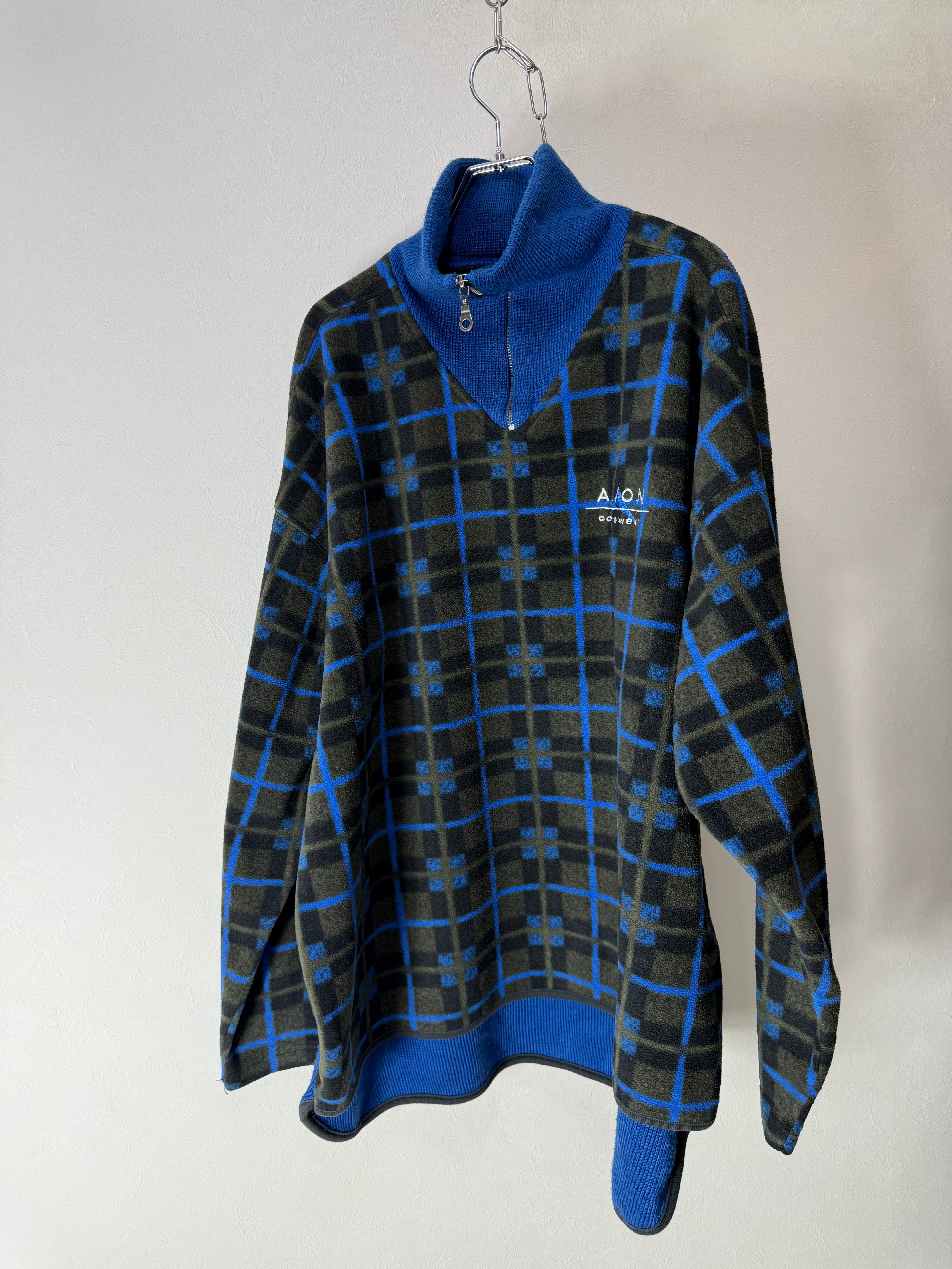 90~00’s Euro Check Pattern Half-Zip Fleece jacket