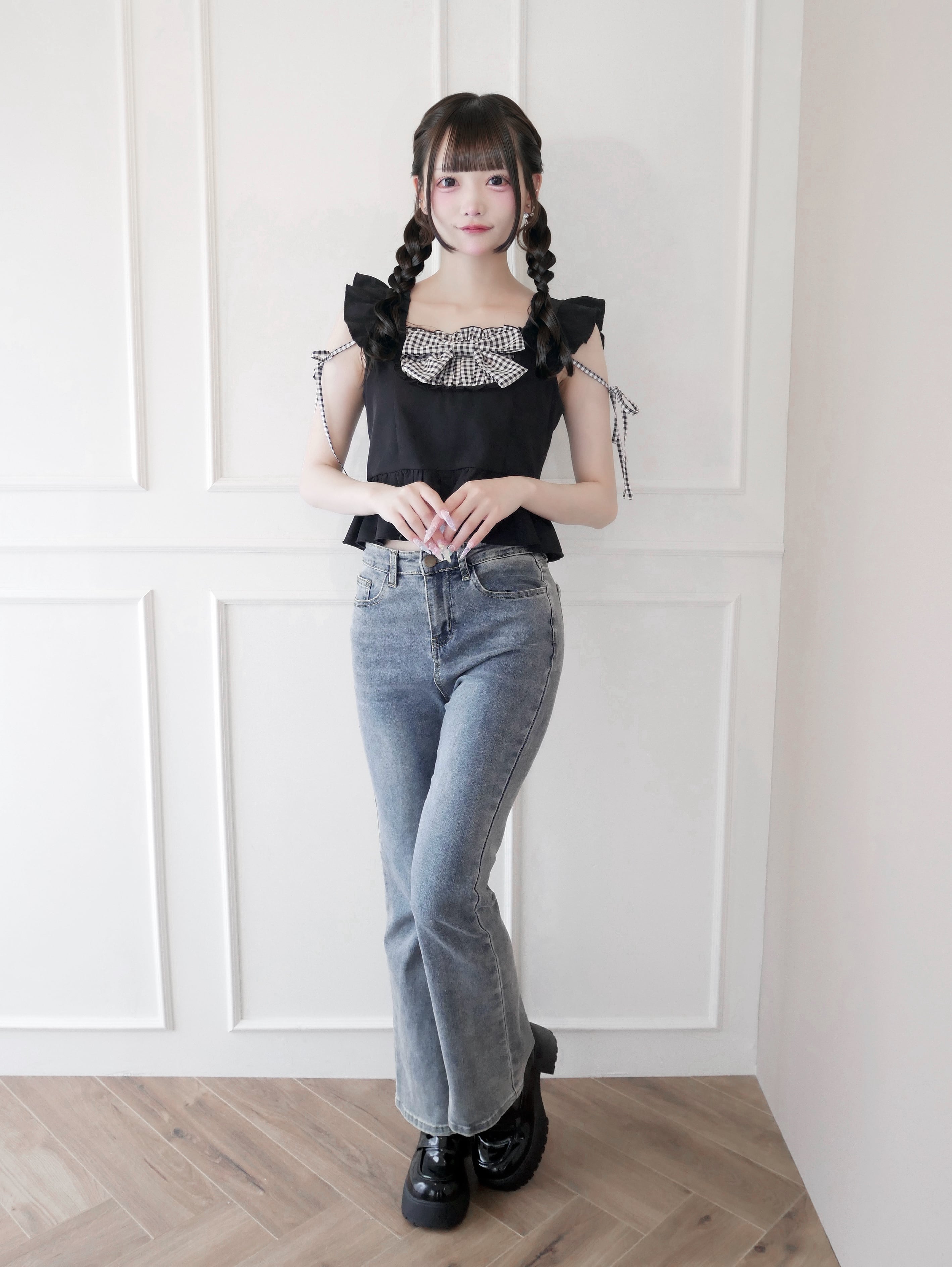 frill ribbon blouse
