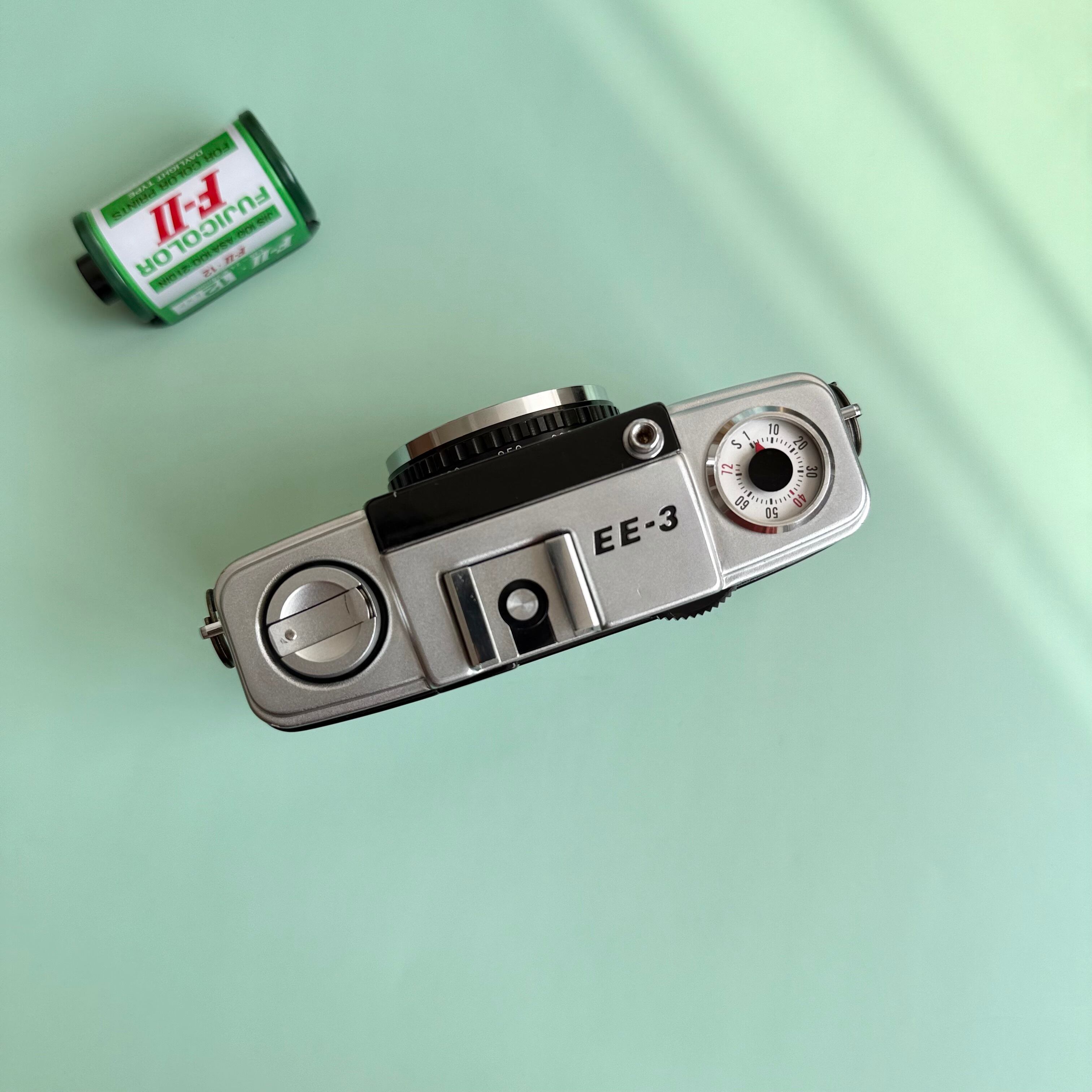 OLYMPUS PEN-EE コンパクトフィルムカメラ カメラ OLYMPUS PEN-EE コンパクトフィルムカメラ グリーン
