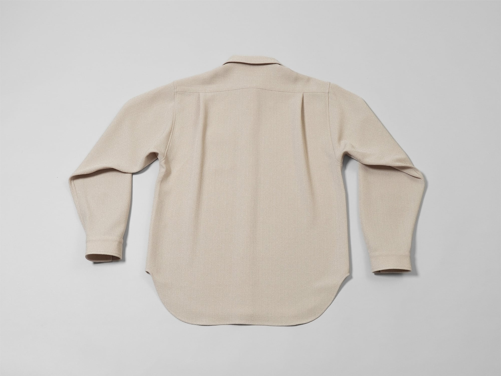 Shiny Pocket Shirt / Beige | FUSA