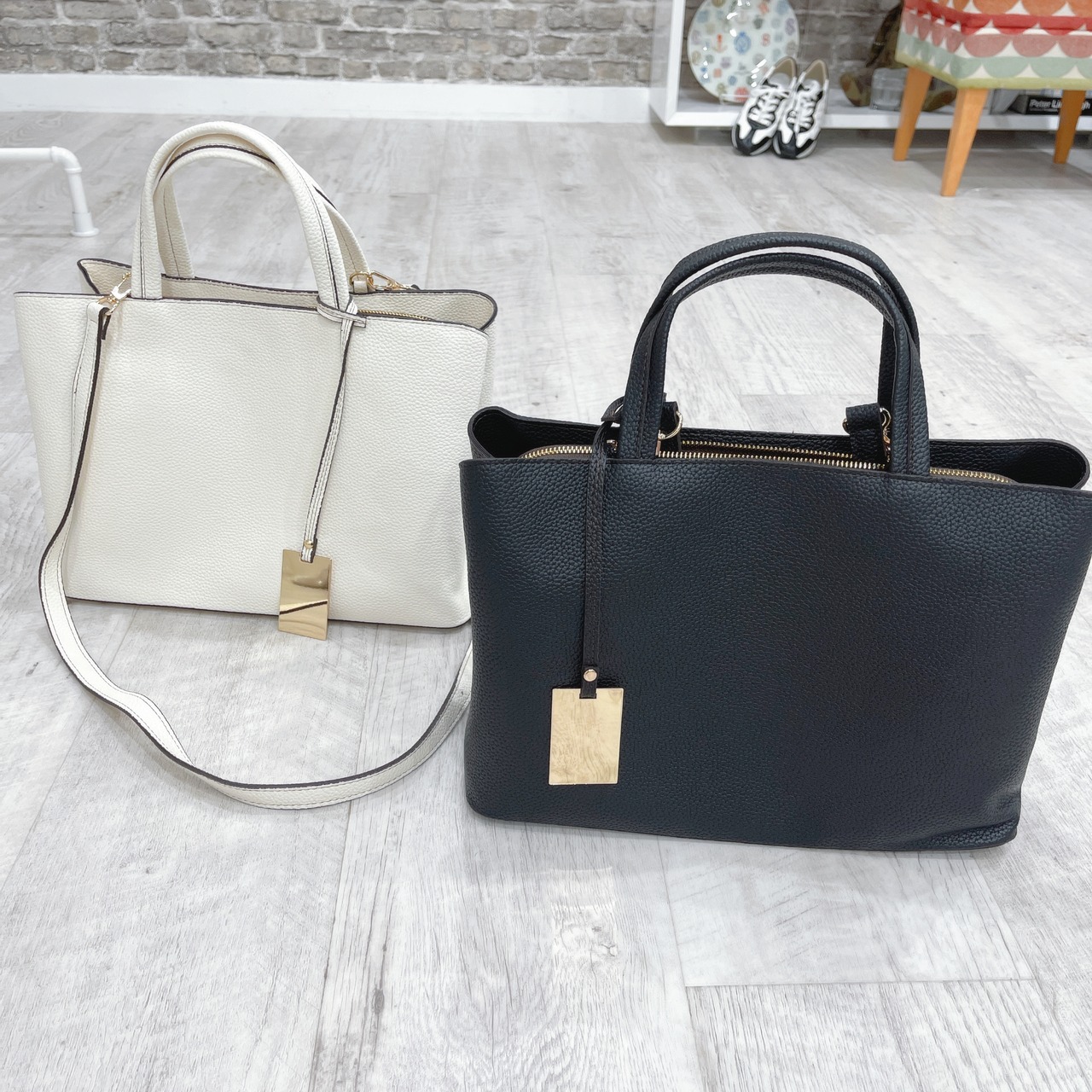 A4 サイズ合皮バッグ