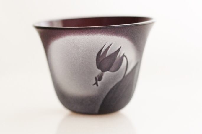 【草木花】~カタクリ~ ガラスのおちょこ ぐいのみ 【江戸硝子】