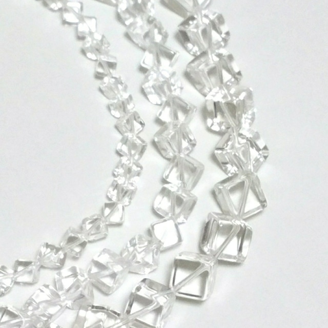 水晶　斜キューブ型（3サイズセット）◆15石