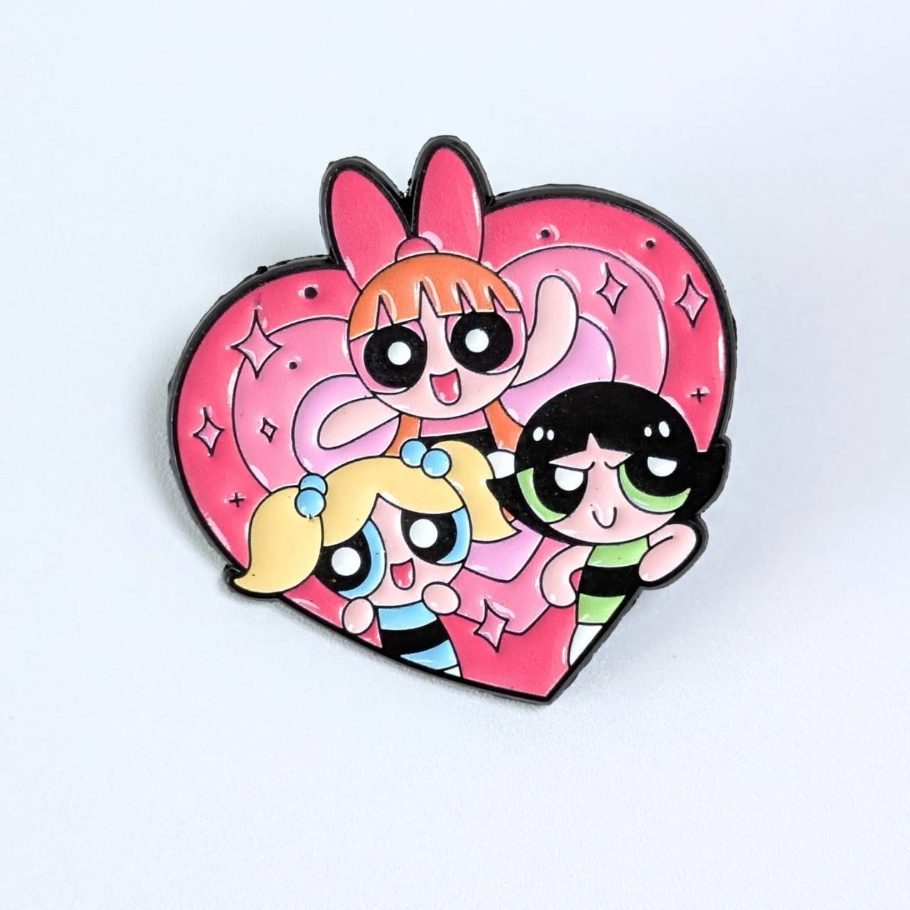 送料無料！ ★ピンズ PINS★ピンバッジ 【 The Powerpuff Girls ( パワーパフガールズ ) 】ハート〚アメリカン雑貨 アメトイ〛