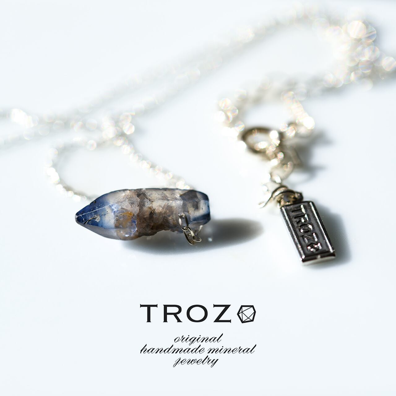 サファイア | TROZO 鉱物原石の天然石アクセサリーブランド