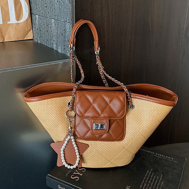 Quilted straw chain tote bag　M2579