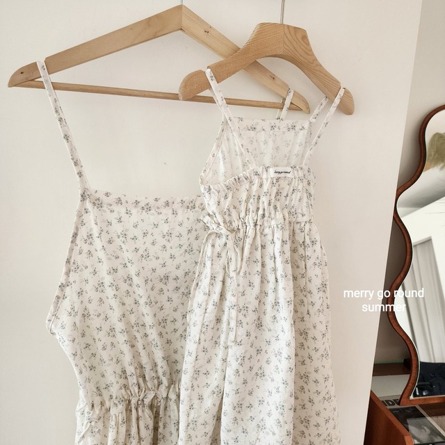 [merry go round] moringa one-piece (mama)