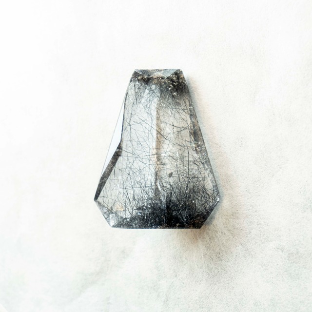【LOVERS】ファントムクォーツ　ルース　ファセット　天然石　55ct