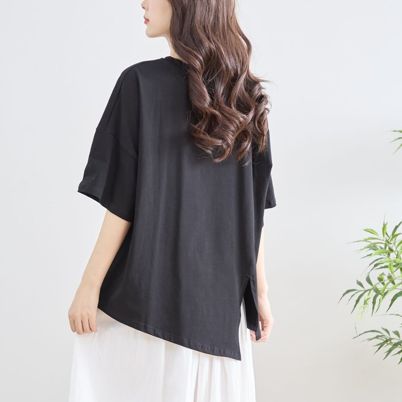新作][TRUBE]アートプリントアシンメトリーカットソー Tシャツ 半袖