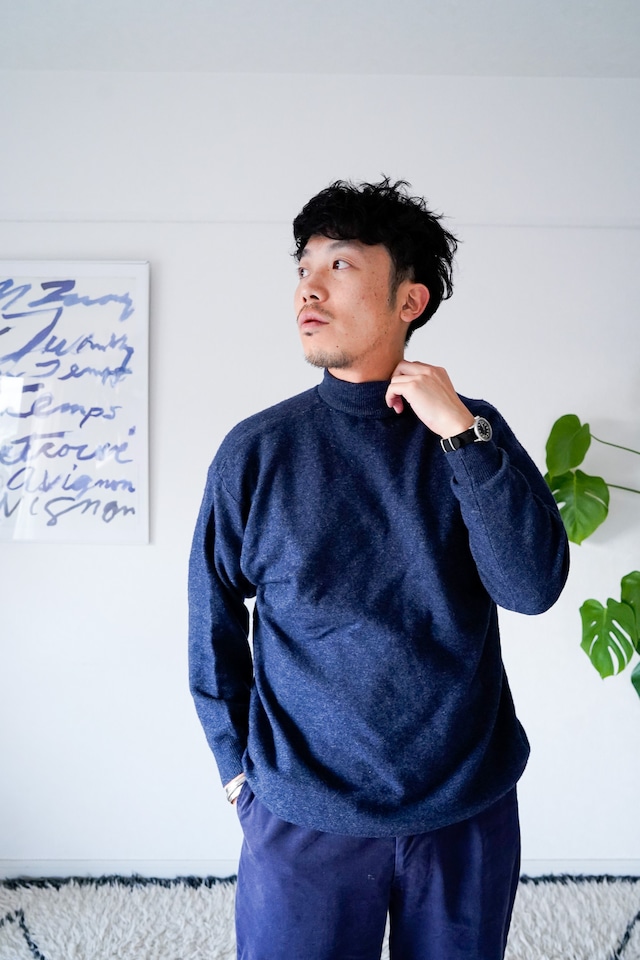 【1980s】"Made in Italy" Dark Navy Turtleneck Sweater /775