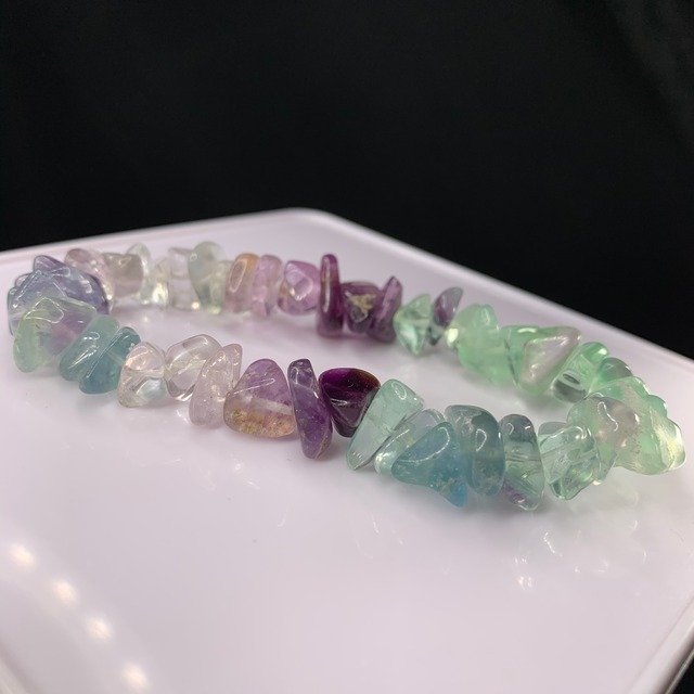 37 細石　グラデーションフローライトブレスレット