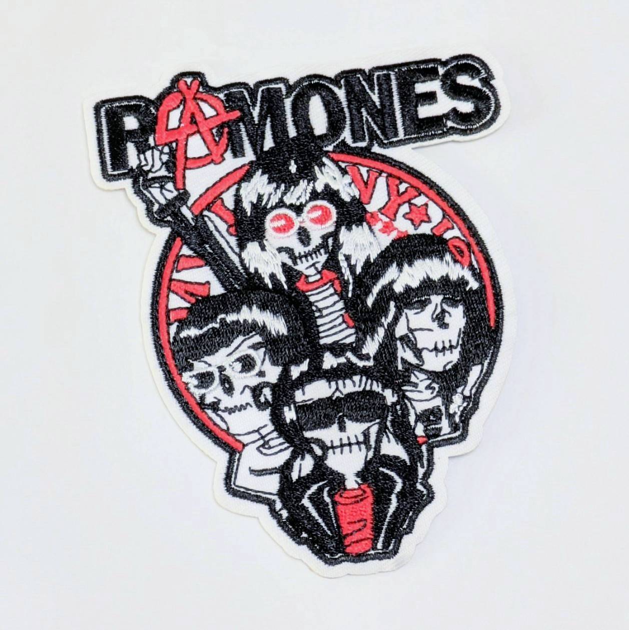 送料無料！ ★刺繍アイロンワッペン★【 RAMONES ( ラモーンズ ) 】 〚アメリカン雑貨 アメトイ〛