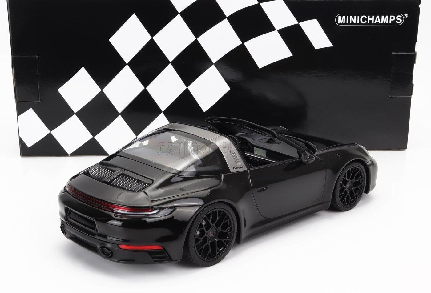 ミニカー 1/18 ポルシェ 911 992 タルガ ミニチャンプス MINICHAMPS 1 