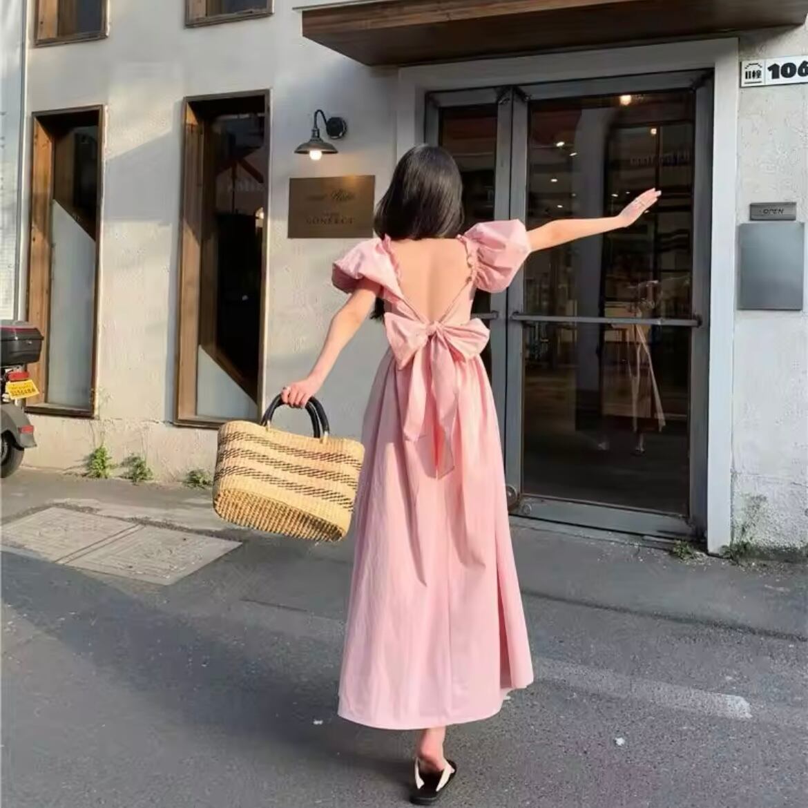 バックリボンワンピース