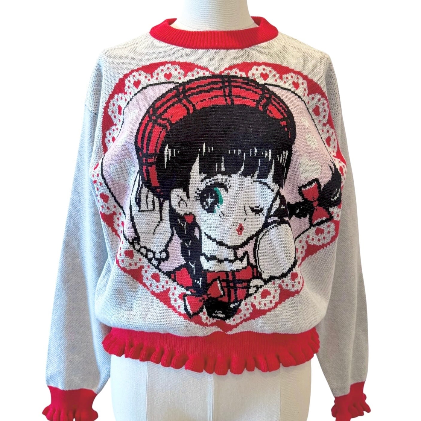 黒髪少女ニット