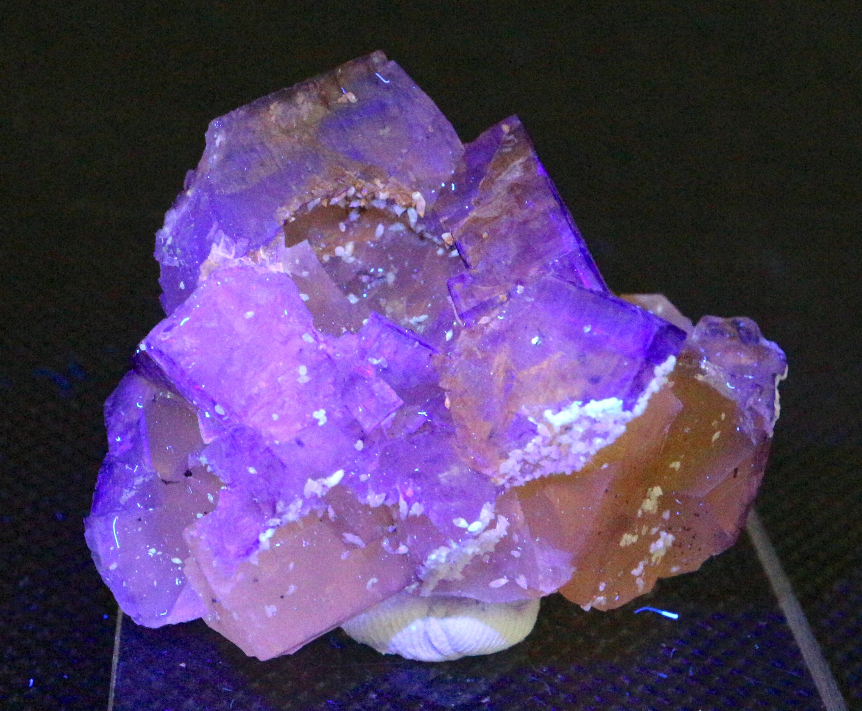 イリノイ産 フローライト 蛍石 原石 36 9g Fl075 鉱物 天然石 パワーストーン 鉱物 天然石 American Minerals Gemmy You