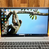 美品2021年式/HP ProBook 450 G8/大型15.6インチ/i5第11世代/SSD256GB/ノートパソコン