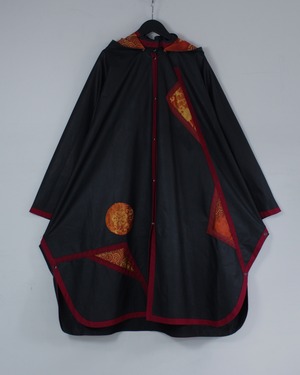 【Caka BLACK】Oriental Fabric Switching Vintage PVC Hooded Poncho