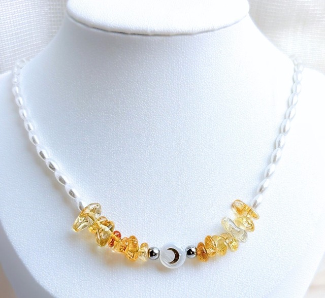 ムーンシェルとシトリンの贅沢パールネックレス［MHN-320］