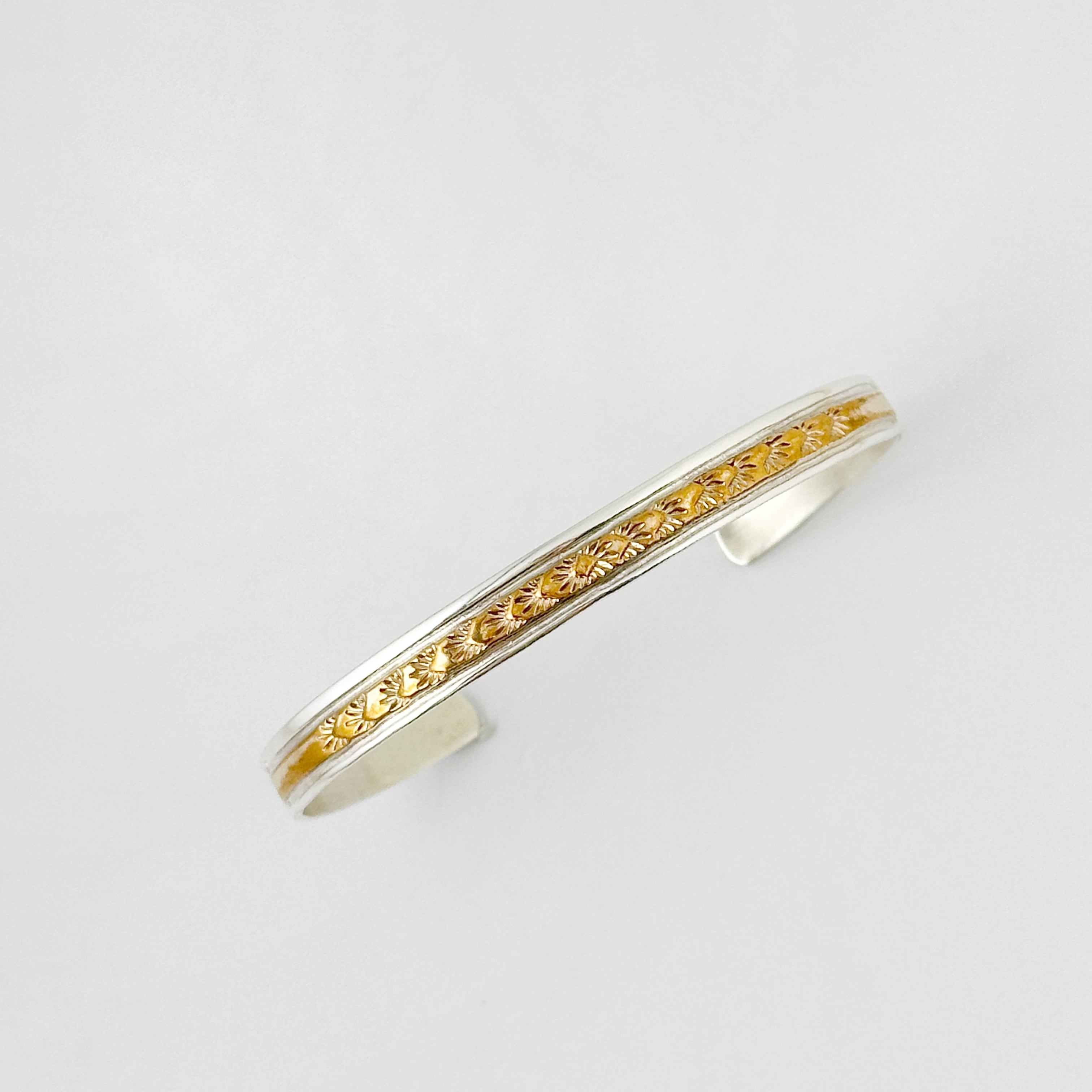 《Indian Jewelry 》Silver x Gold Coating コンビ スタンプワーク バングル