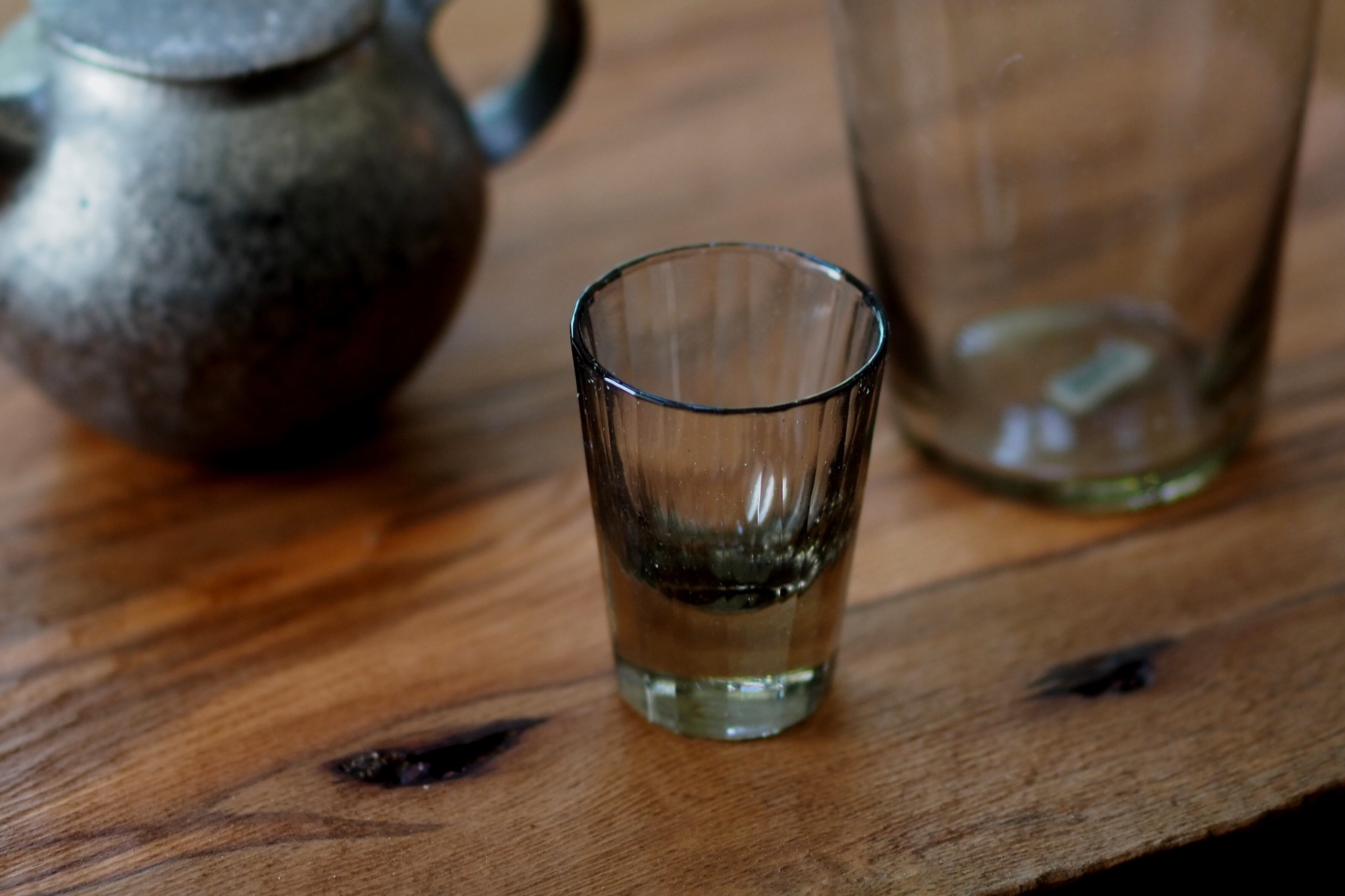 津田清和 20．厚底面取酒杯 | 陶屋なづな