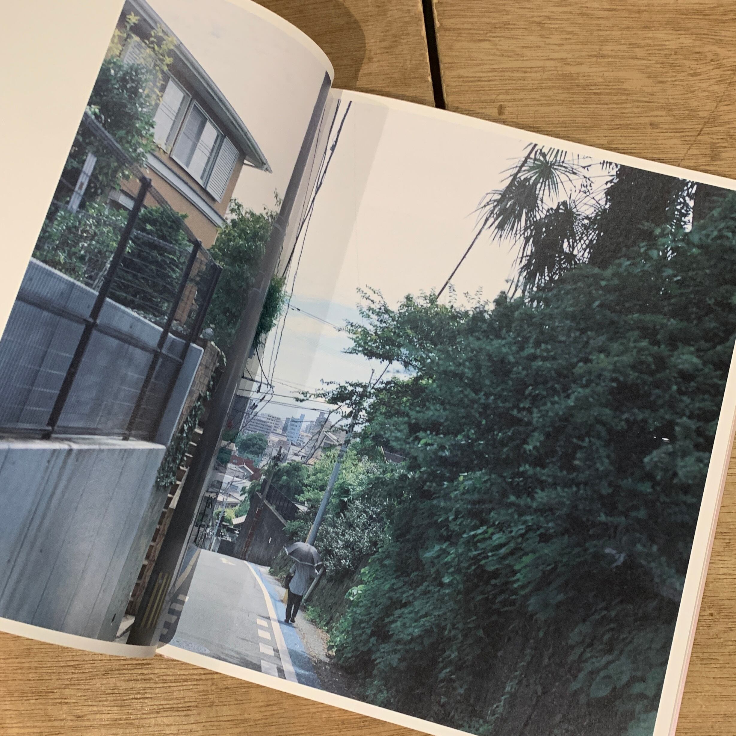 川内倫子　花火／川が私を受け入れてくれた　2冊セット 川内倫子 花火／川が私を受け入れてくれた 2冊セット - メルカリ 川内