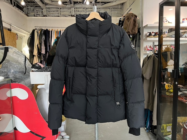 CANADA GOOSE BLACK LABEL EVERETT PUFFER JACKET MEDIUM 2613MB 62823